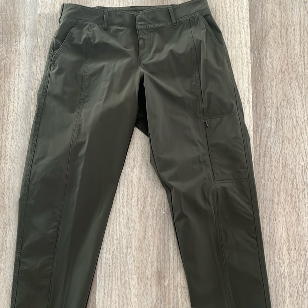Kirkland signature travel pant